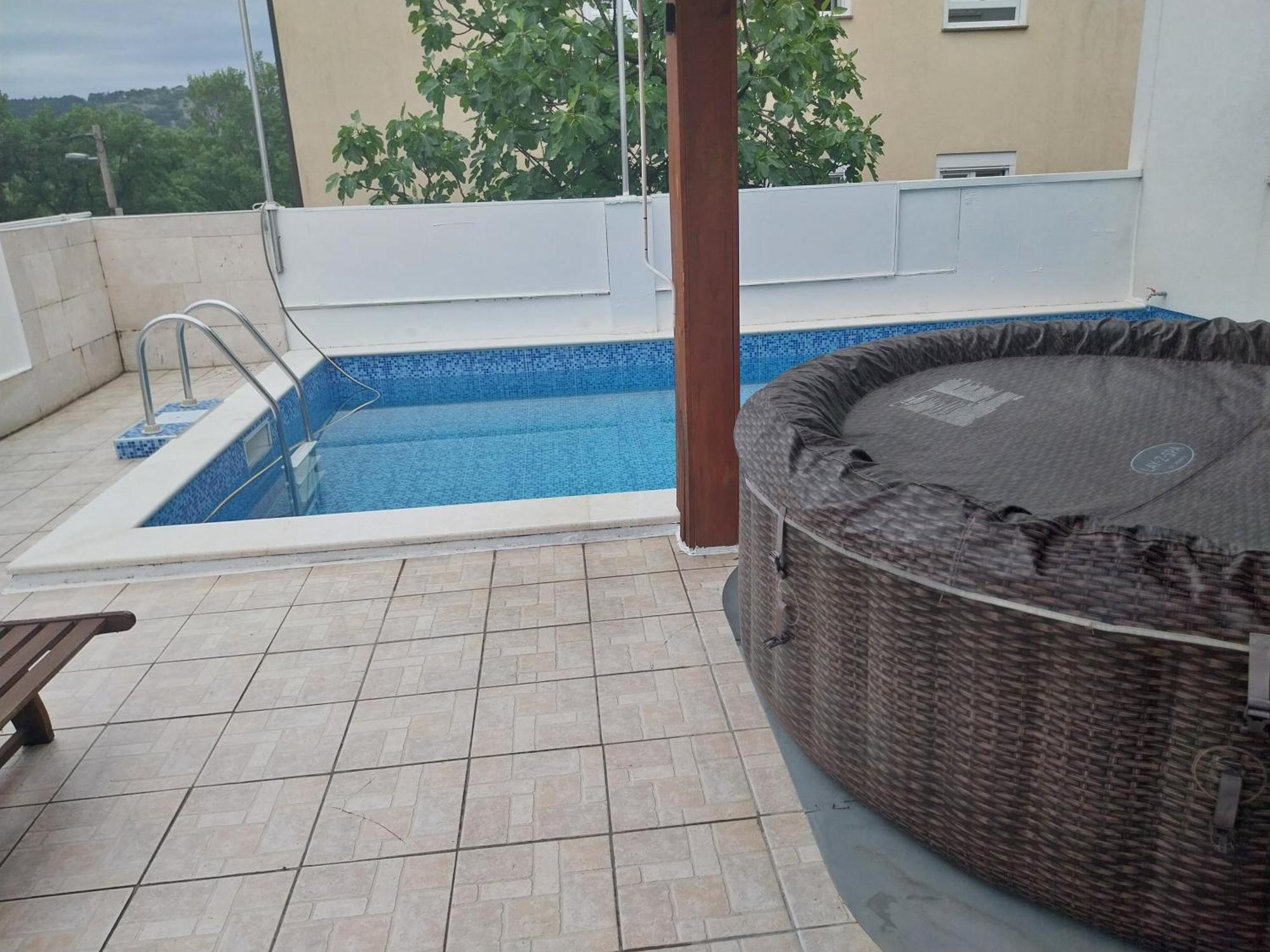 Vila Brig 108 - Private Swimming Pool And Jacuzzi Rijeka Exterior photo